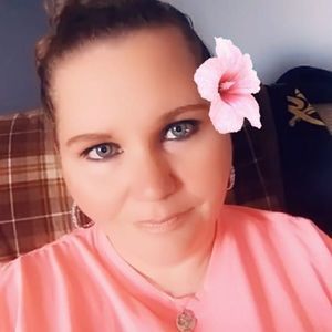 Meet your Posher, Alisha